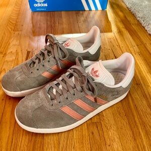 Women’s Adidas Gazelle, size 6.5.